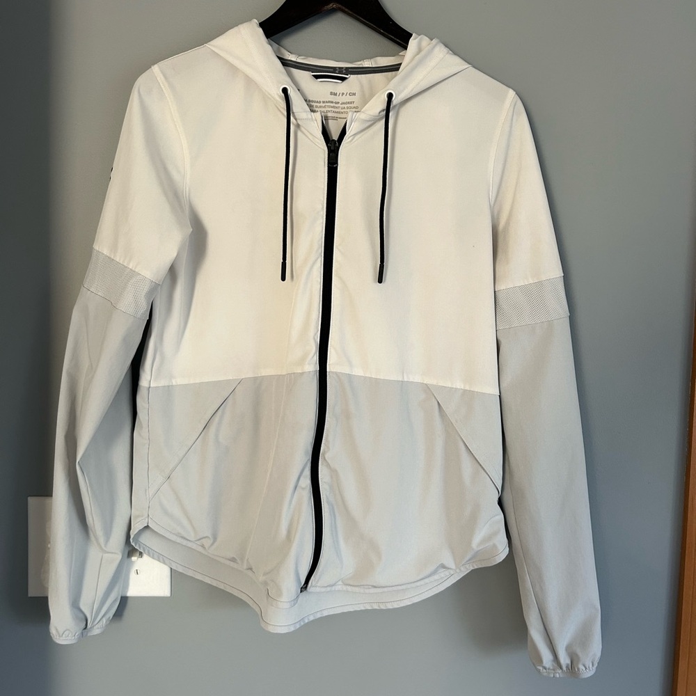 Under Armour light jacket great condition small